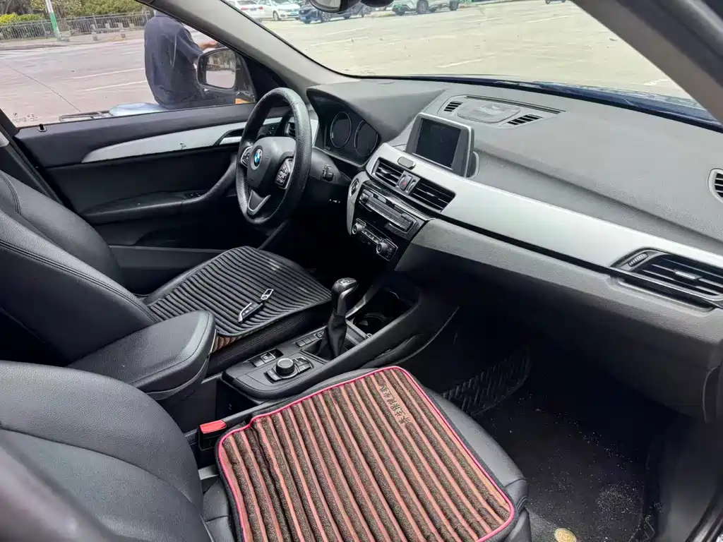BMW X1 2018 sDrive18Li Fashion Edition