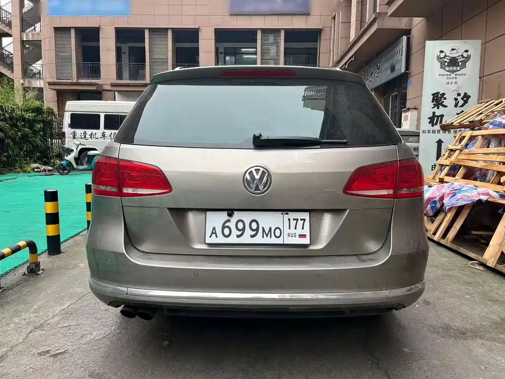 Volkswagen Magotan 2012 Estate 2.0 TSI Comfortline