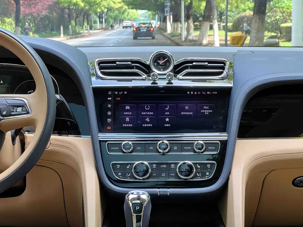 Bentayga 2024 4.0T V8