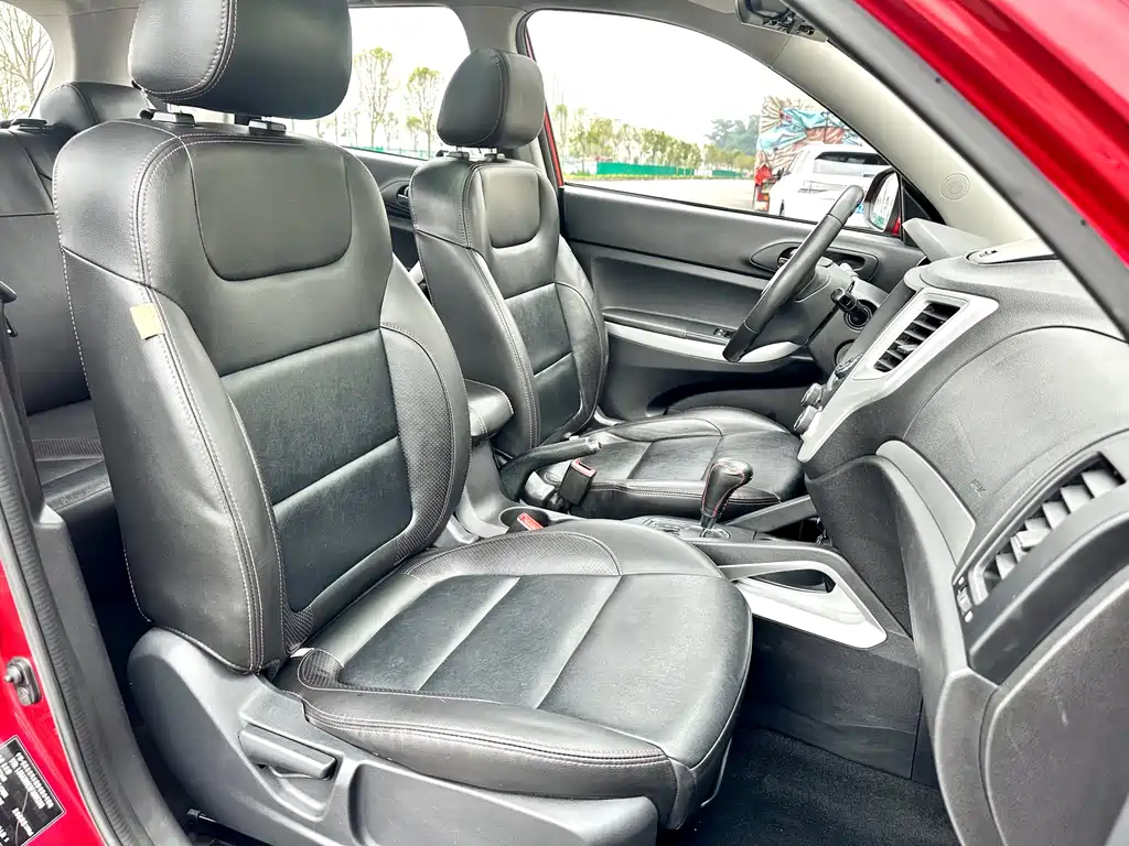 Changan CS35 2015 1.6L Automatic Luxury Edition China IV