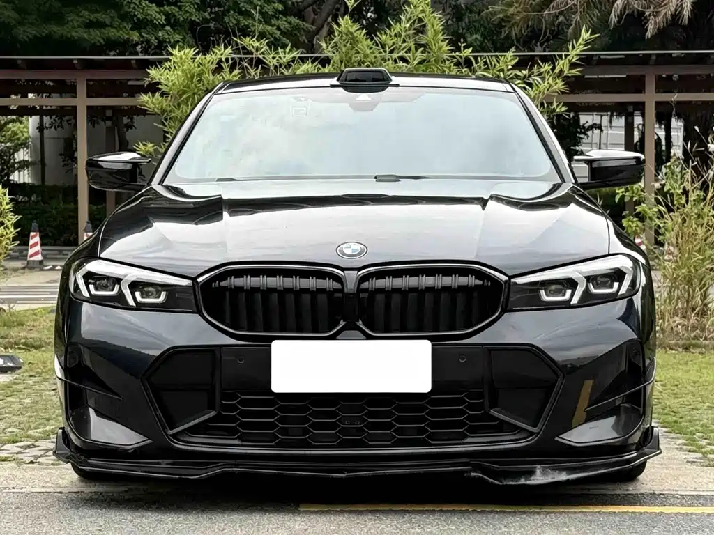 BMW 3 Series 2023 325Li M Sport Package - фото 2