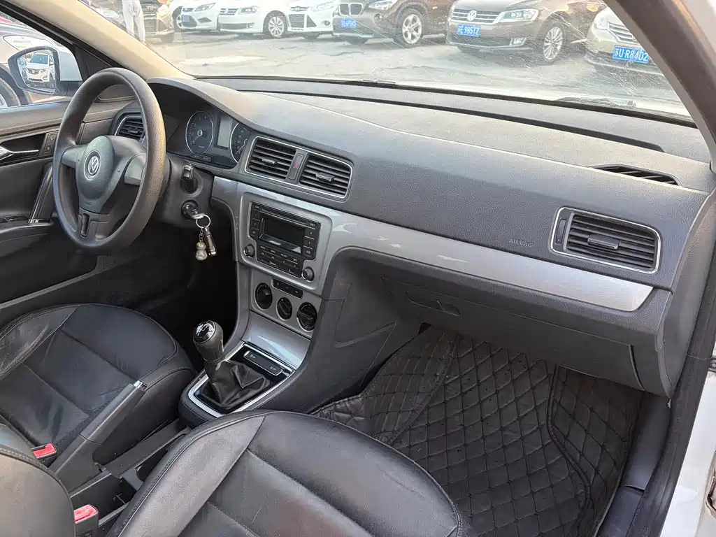 Gran Lavida 2013 1.6L Manual Comfort