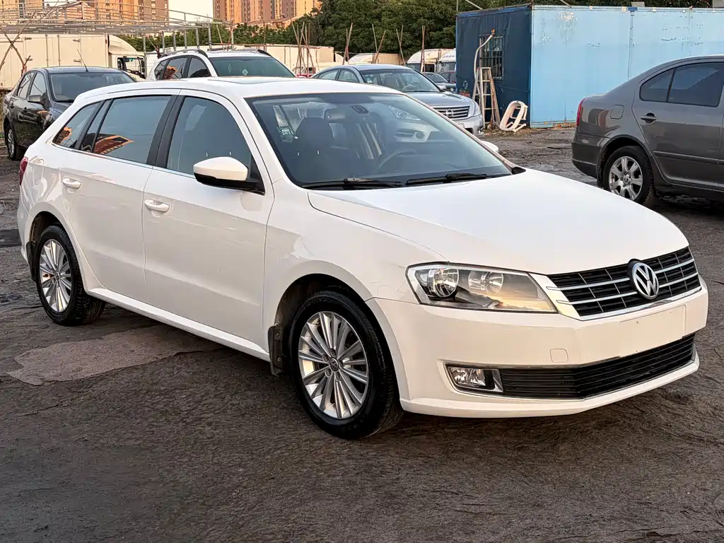 Gran Lavida 2013 1.6L Manual Comfort