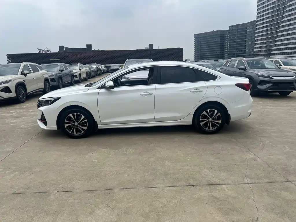Changan Eado PLUS 2023 Blue Whale NE 1.4T GDI DCT Premium Edition