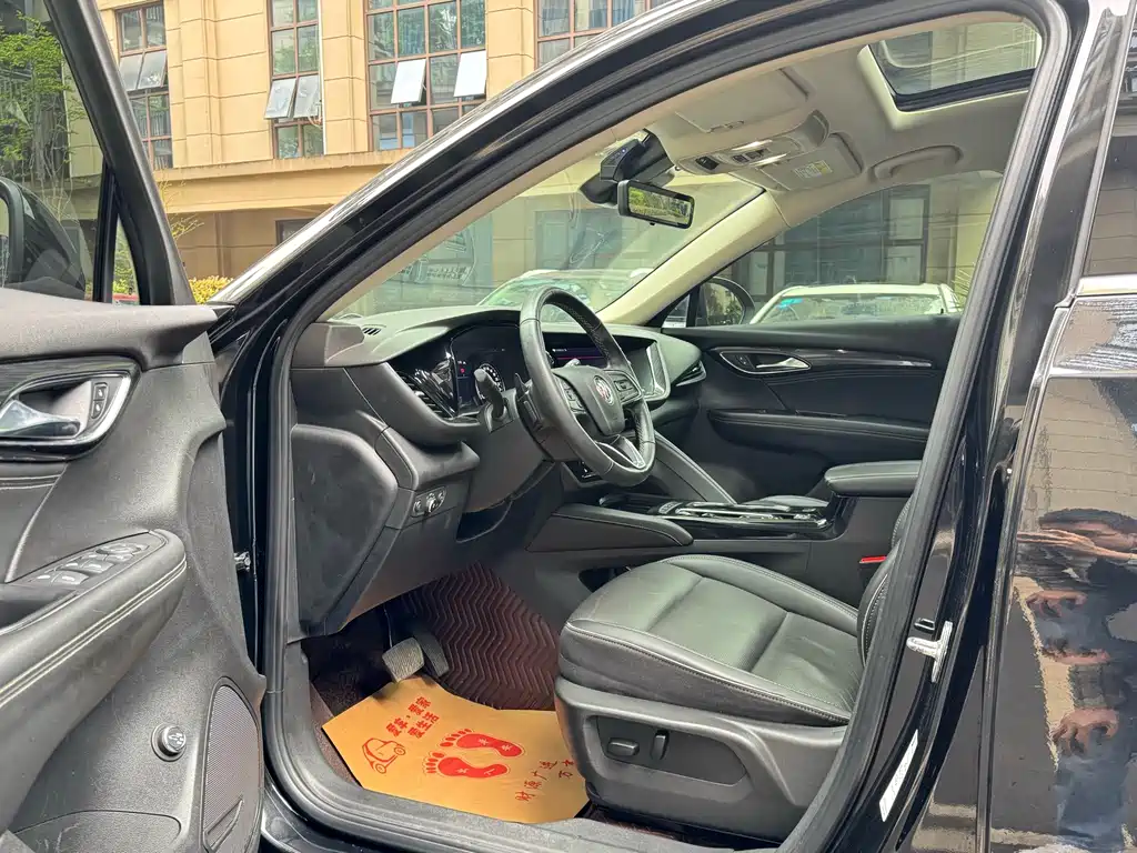 Buick Envision Plus 2022 652T AWD Luxury 5-Seater