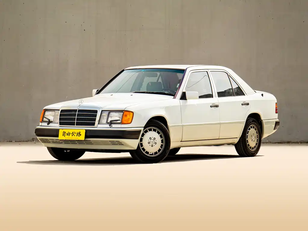 Mercedes-Benz E-Class (Import) 1993 E 300