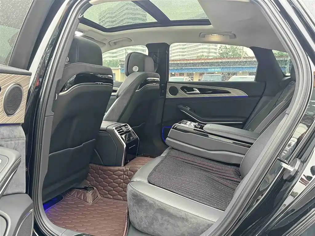 Hongqi H9 2020 3.0T Zhilian Qichang Edition