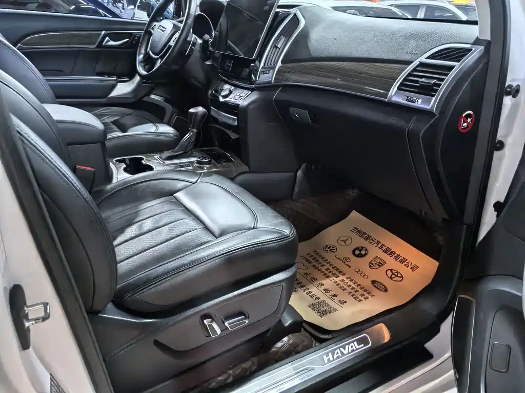 Haval H9 2015 2.0T AWD Luxury 7-Seater