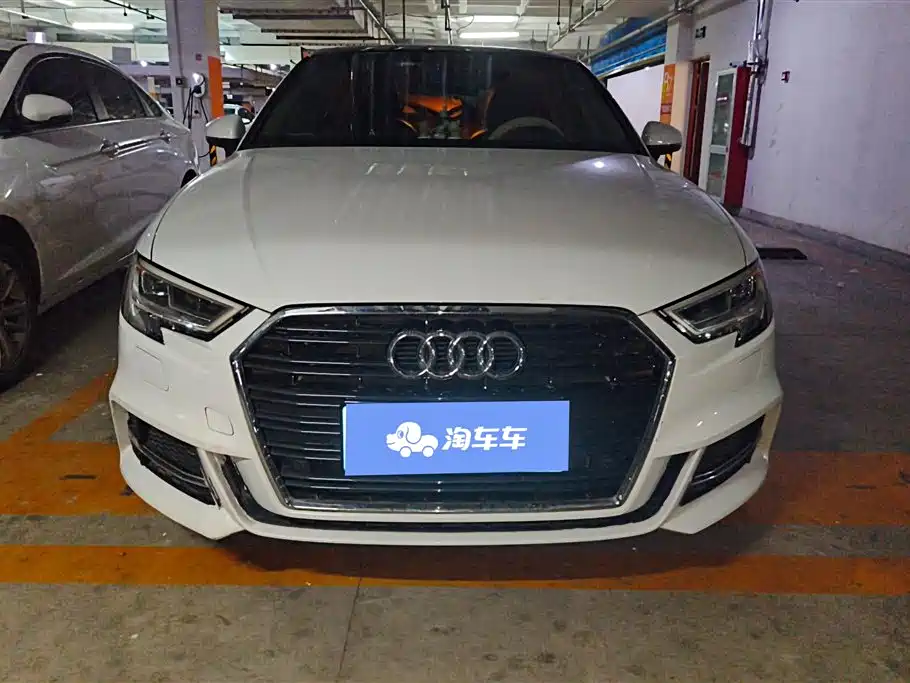Audi A3 2019 Sportback 35 TFSI Fashion