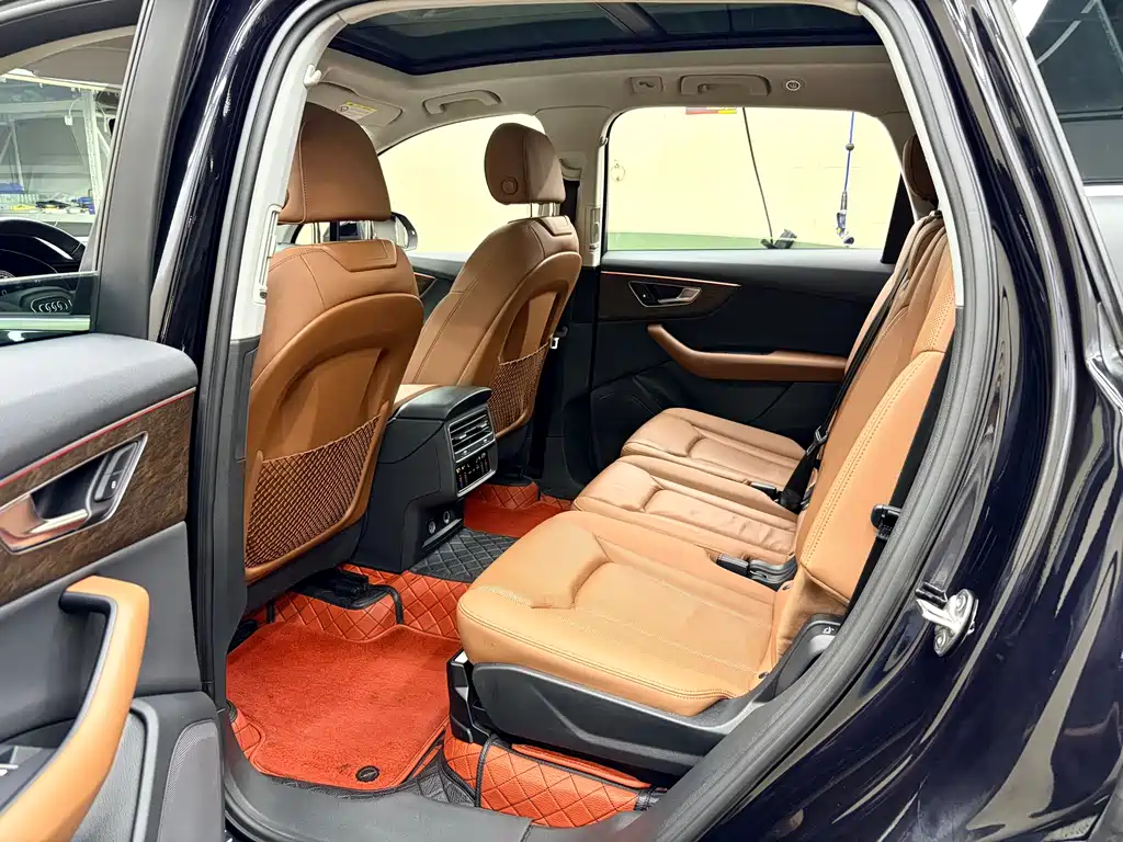Audi Q7 2021 55 TFSI quattro S line