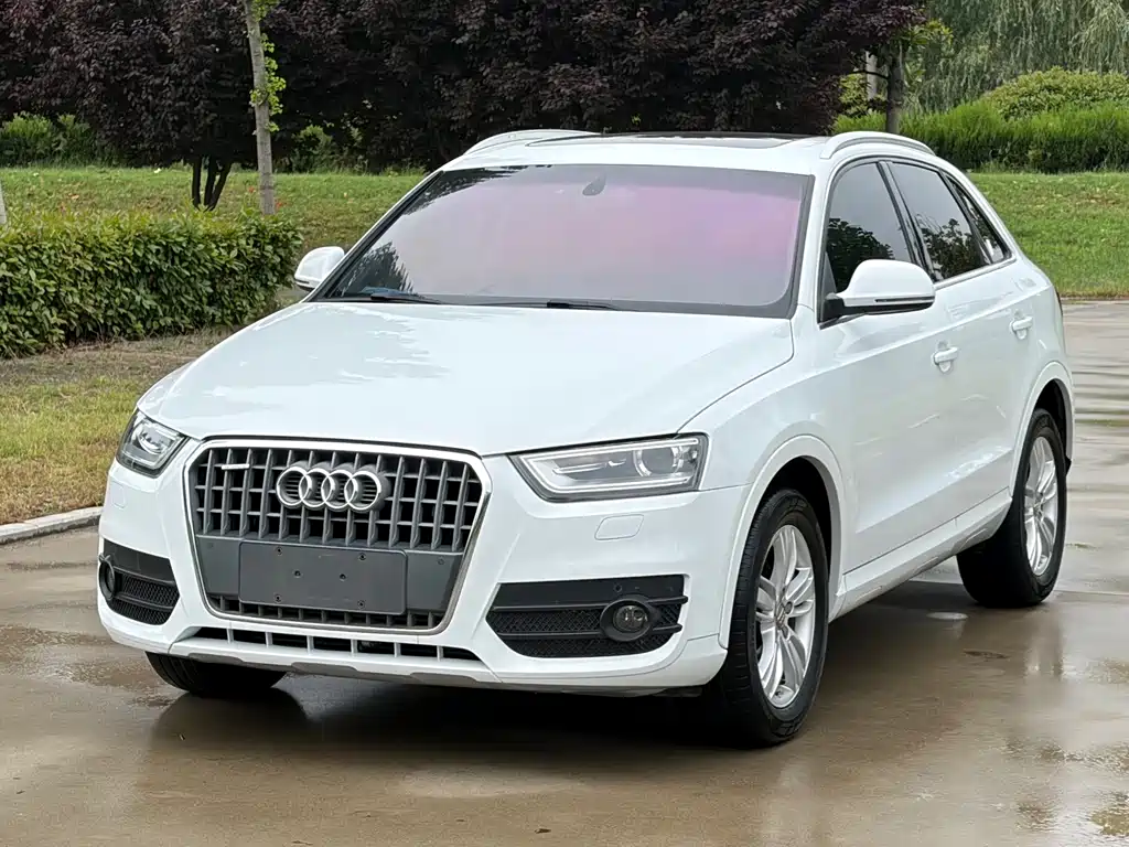 Audi Q3 2015 35 TFSI quattro Technik