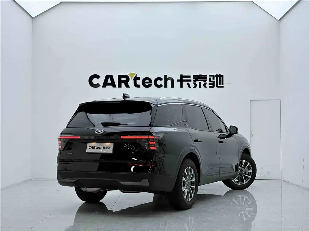 Ford Edge L 2026 2.0T EcoBoost Hybrid FWD 7-Seater Luxury