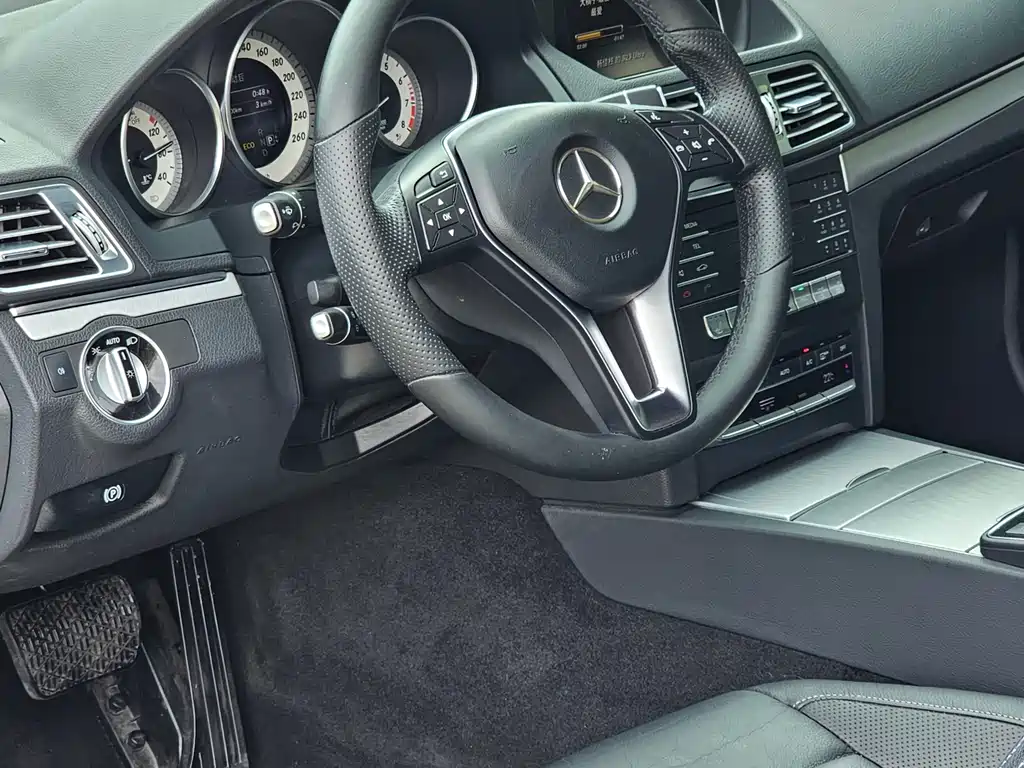 Mercedes-Benz E-Class (Import) 2014 E 260 Cabriolet