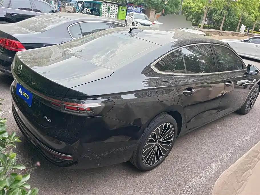 Volkswagen Passat Pro 2025 380TSI Longzun Edition