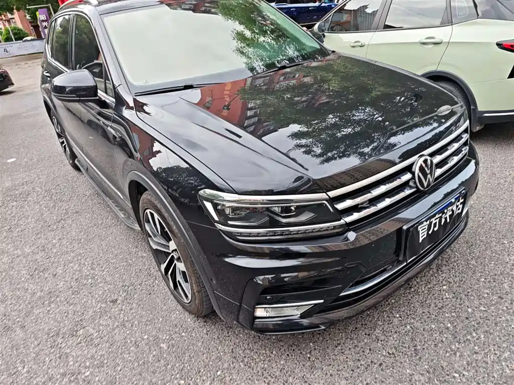 Volkswagen Tiguan L 2021 380TSI AWD R-Line Flagship 7-Seater