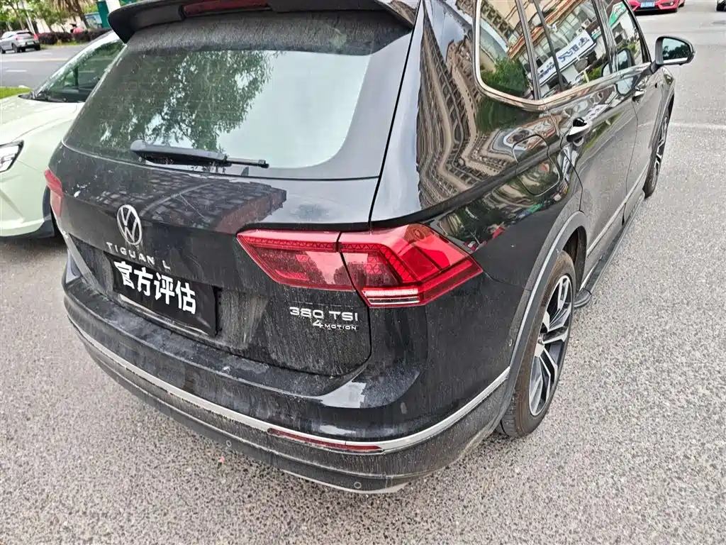 Volkswagen Tiguan L 2021 380TSI AWD R-Line Flagship 7-Seater