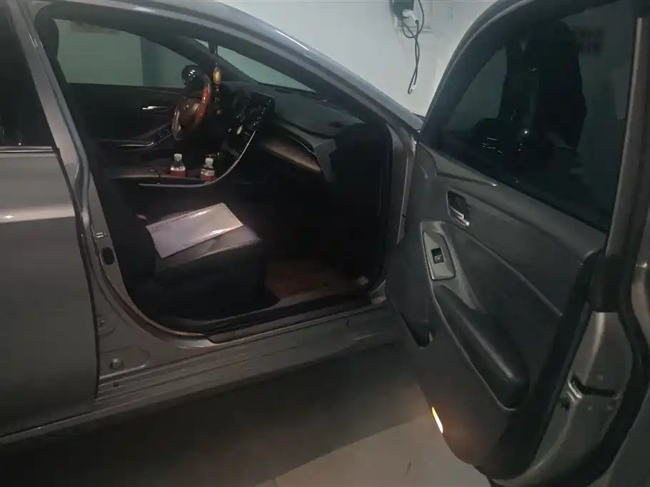 Toyota Avalon 2019 Hybrid 2.5L Luxury Edition China VI