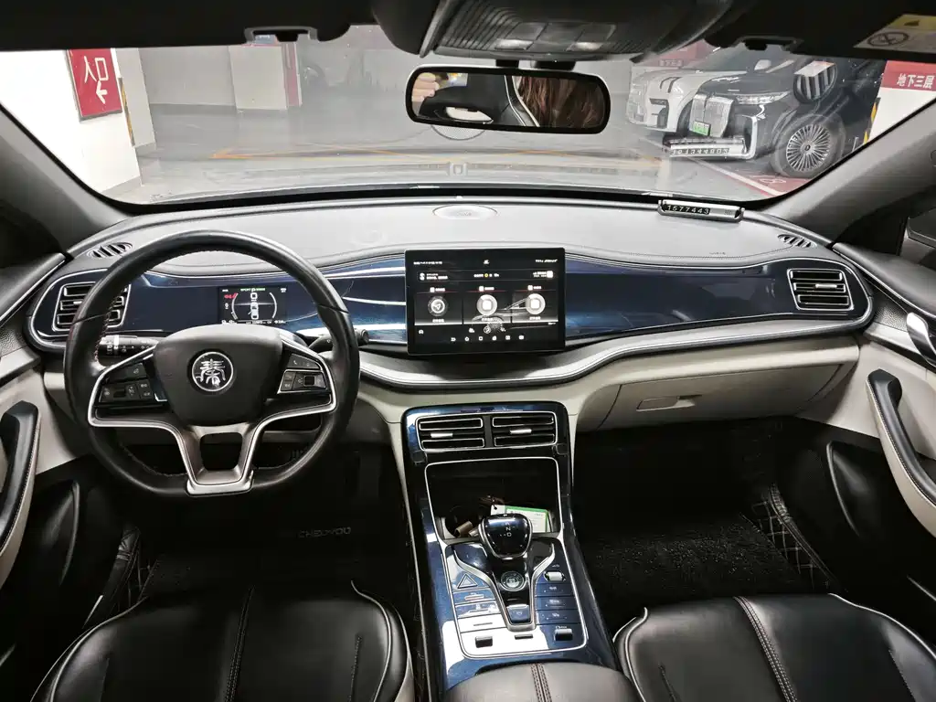 BYD Qin PLUS 2021 EV 500KM Luxury Edition
