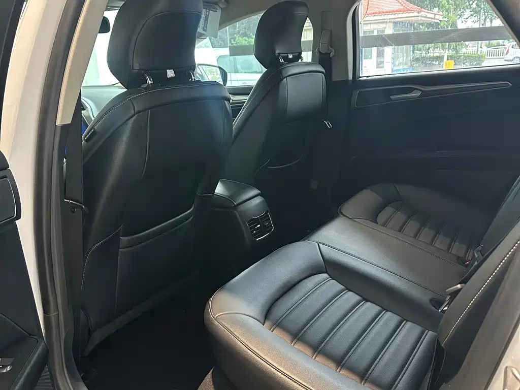 Ford Mondeo 2020 EcoBoost 200 Fashion Edition