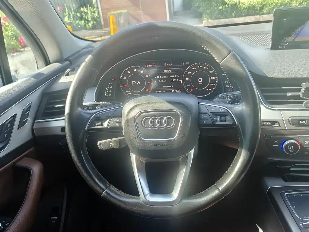 Audi Q7 2016 40 TFSI S line Sport