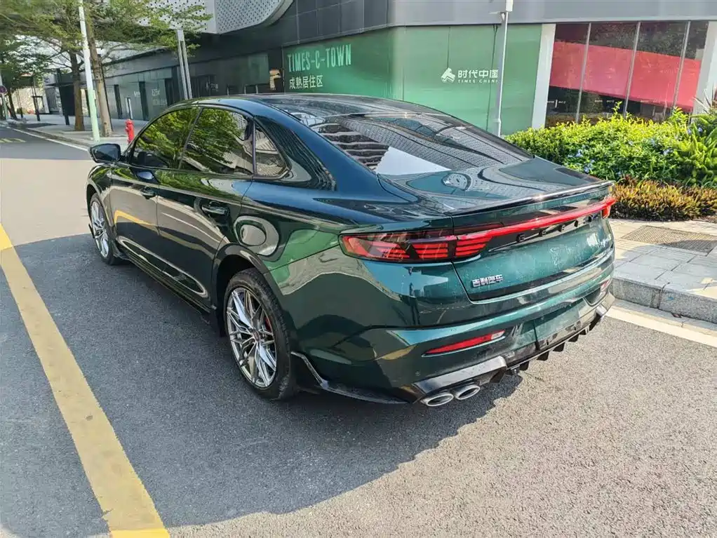 Geely Preface 2023 2.0TD Zhici Qinglu Edition