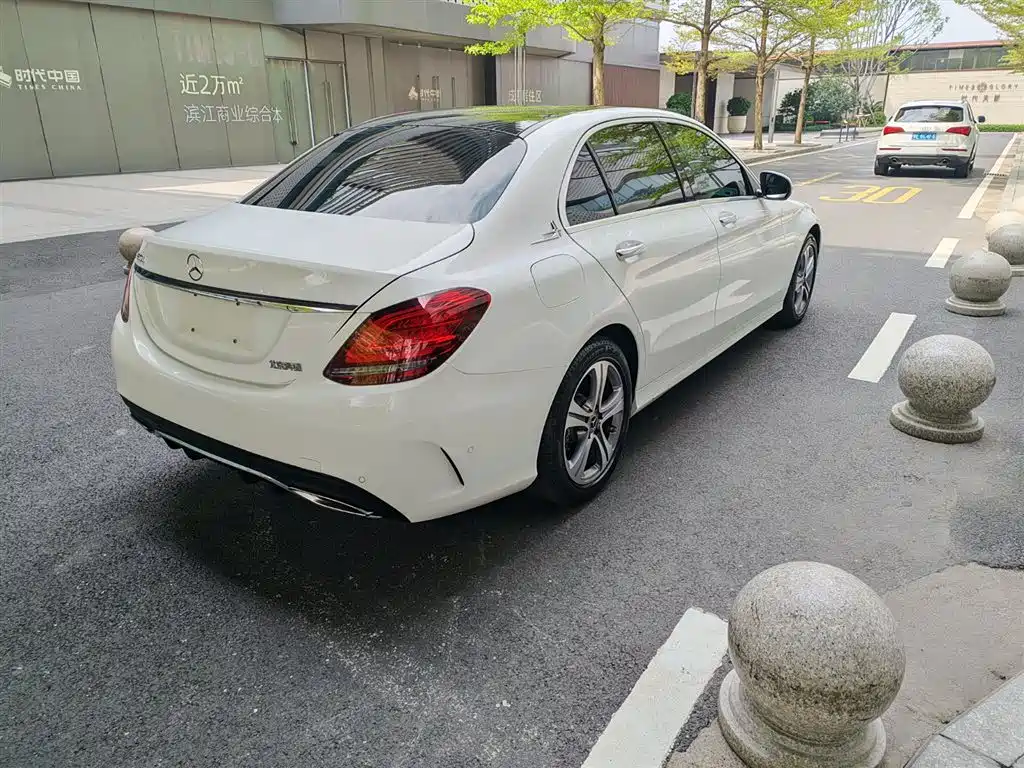 Mercedes-Benz C-Class 2020 C 260 L Sport