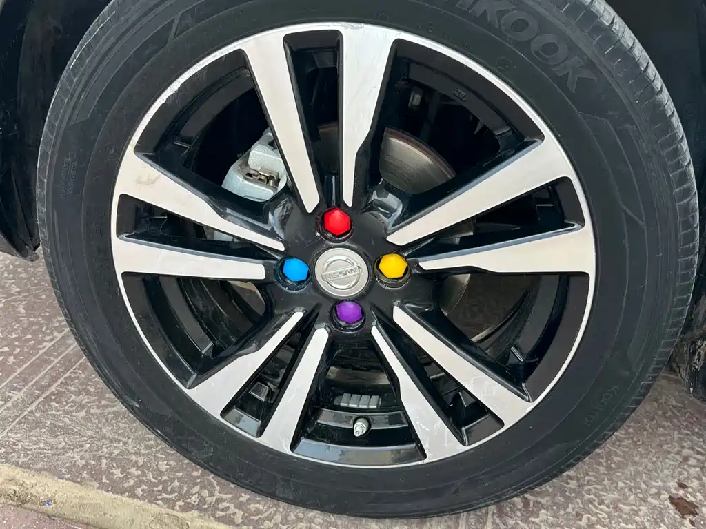 Nissan Kicks 2018 1.5L CVT Intelligent Luxury Edition