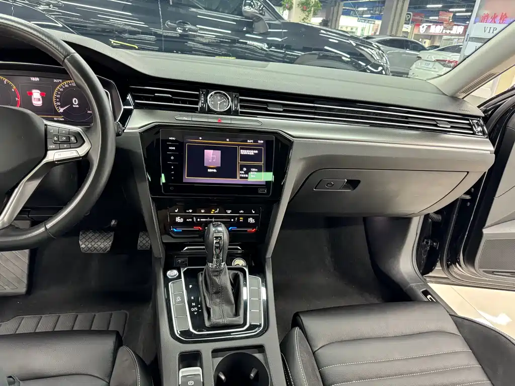 Volkswagen Magotan 2021 330TSI DSG 30th Anniversary Edition