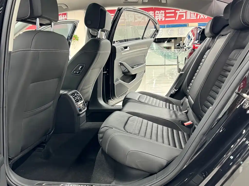 Volkswagen Magotan 2021 330TSI DSG 30th Anniversary Edition
