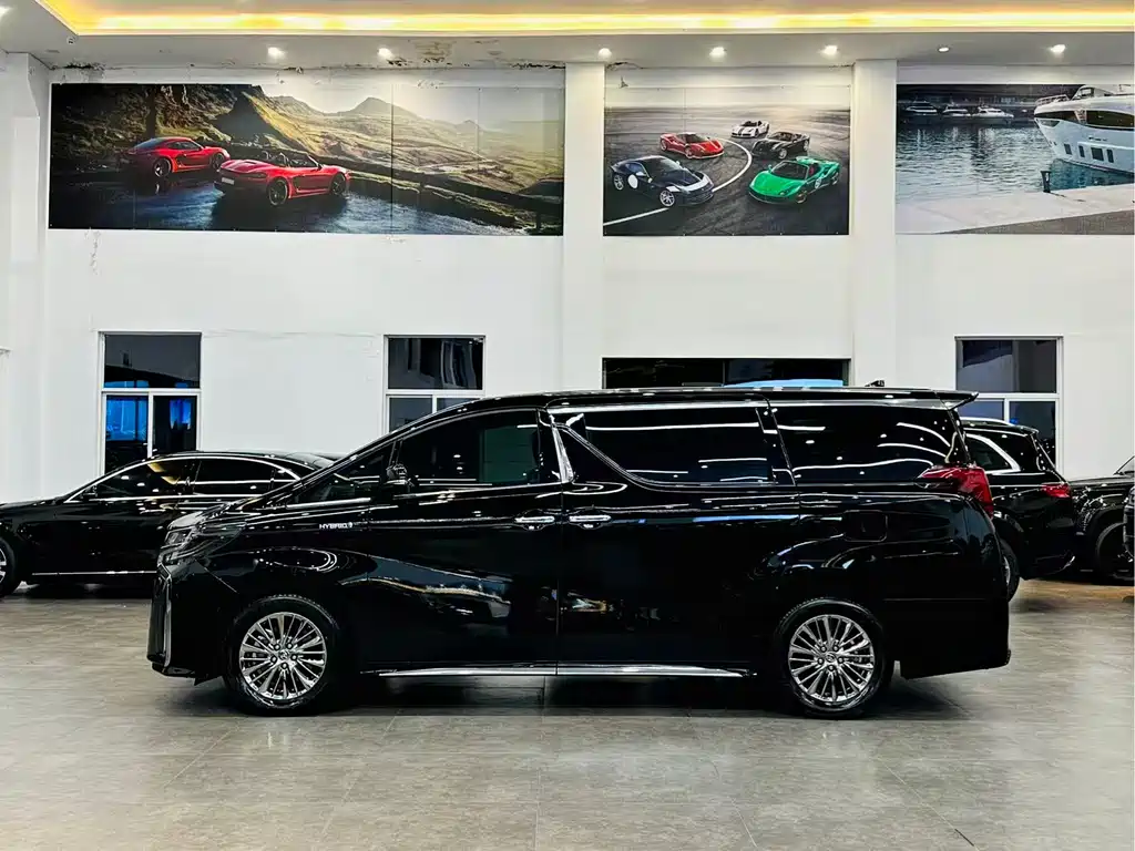 Toyota Alphard 2021 Hybrid 2.5L Premium Edition