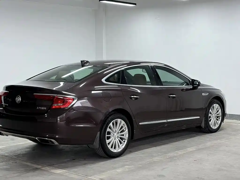 Buick LaCrosse 2018 28T Luxury Edition