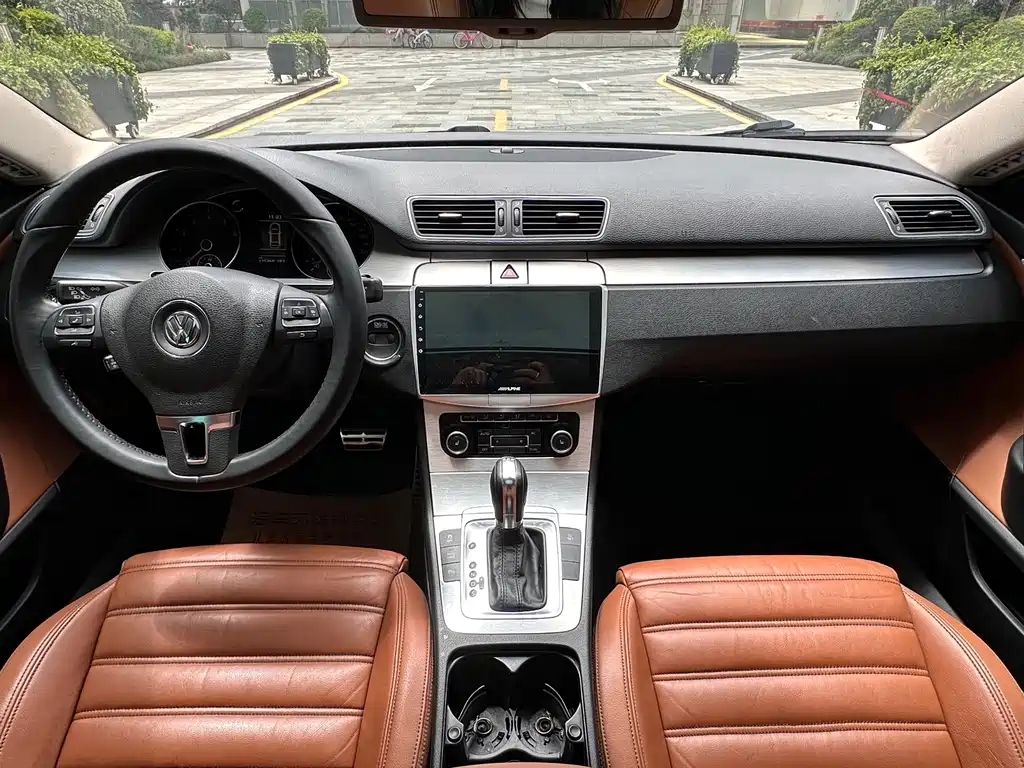 FAW-Volkswagen CC 2011 1.8TSI Premium