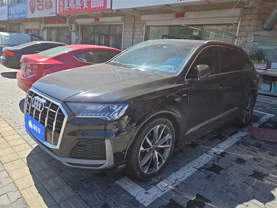 Audi Q7 2023 55 TFSI quattro S line Sport Edition