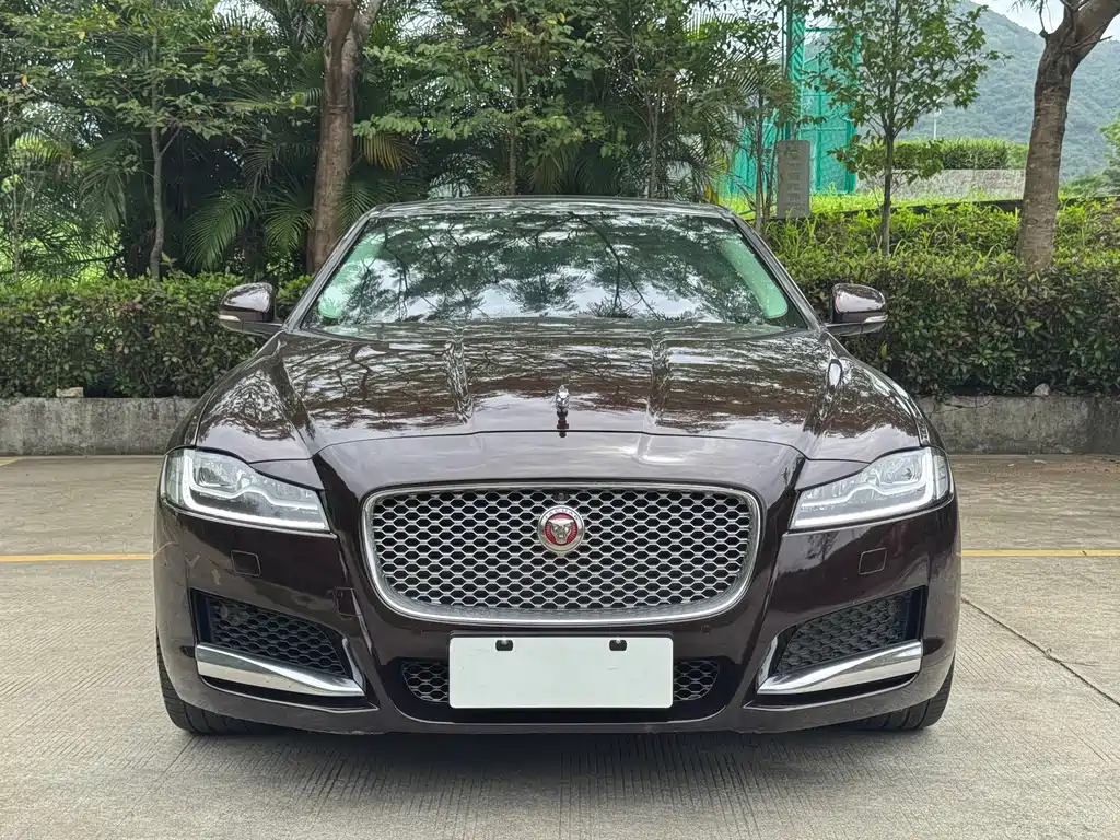 Jaguar XFL 2018 2.0T 250PS Luxury Edition
