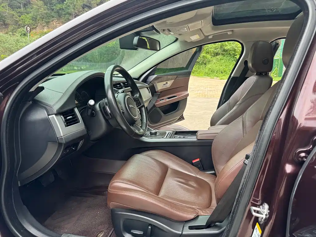 Jaguar XFL 2018 2.0T 250PS Luxury Edition