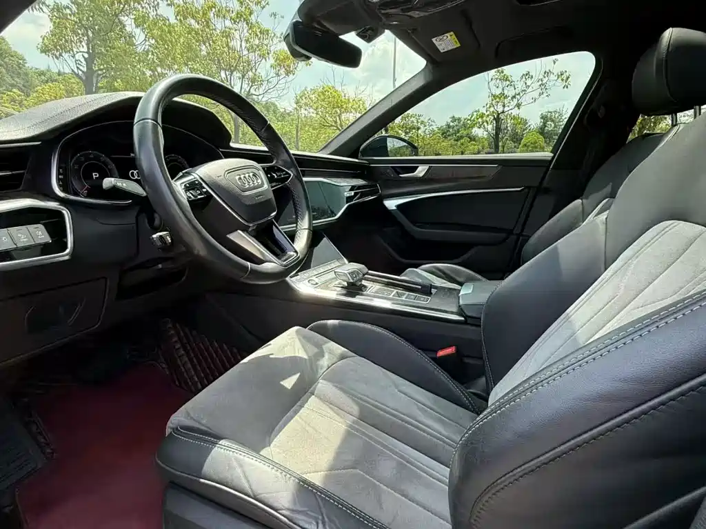Audi A6L 2021 45 TFSI臻选动感型