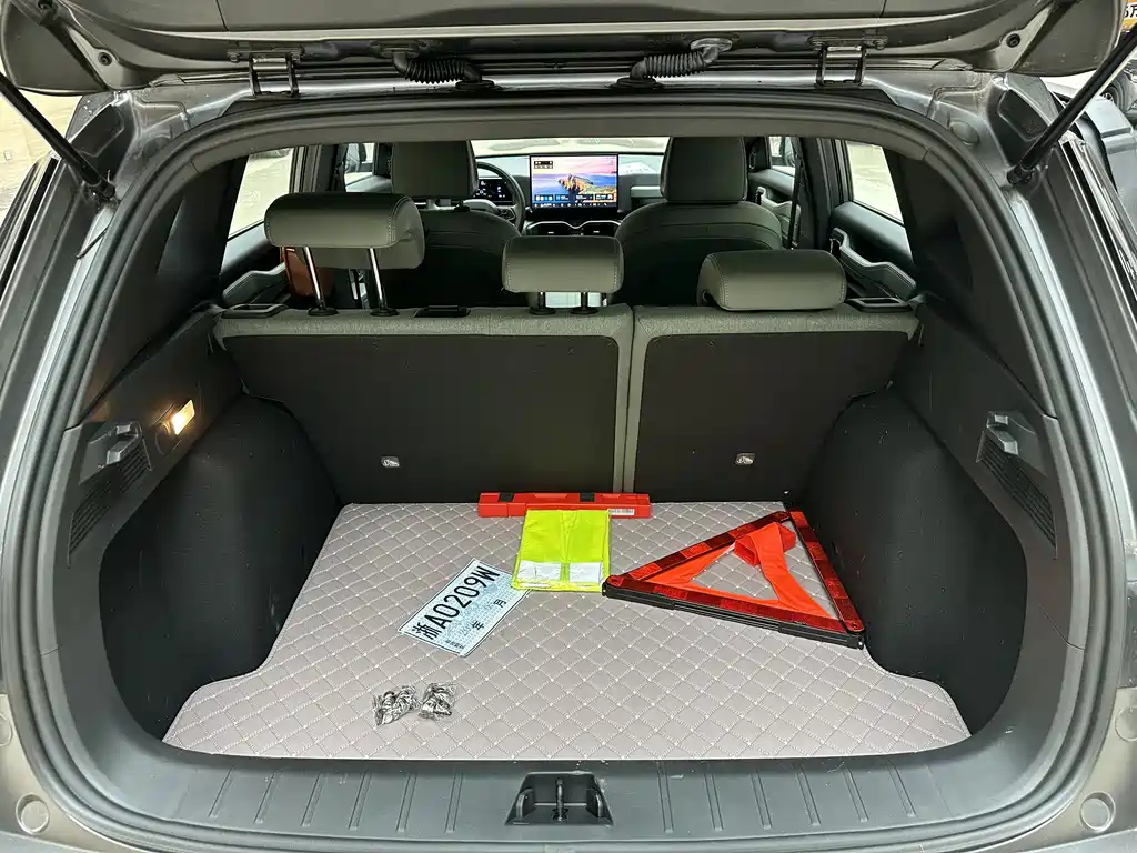 Geely Jimny 2025 1.5TD Trendy Play Edition