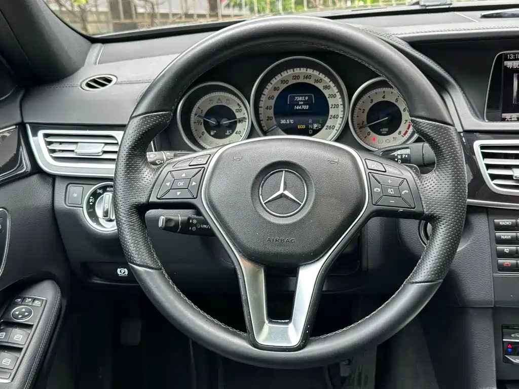 Mercedes-Benz E-Class 2015 E 320 L 4MATIC