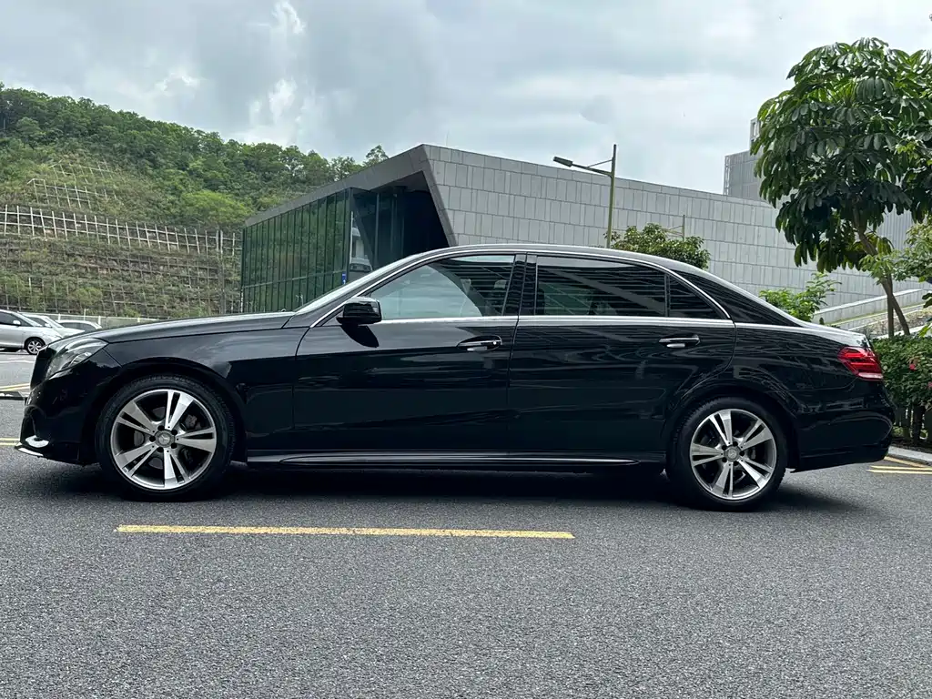 Mercedes-Benz E-Class 2015 E 320 L 4MATIC