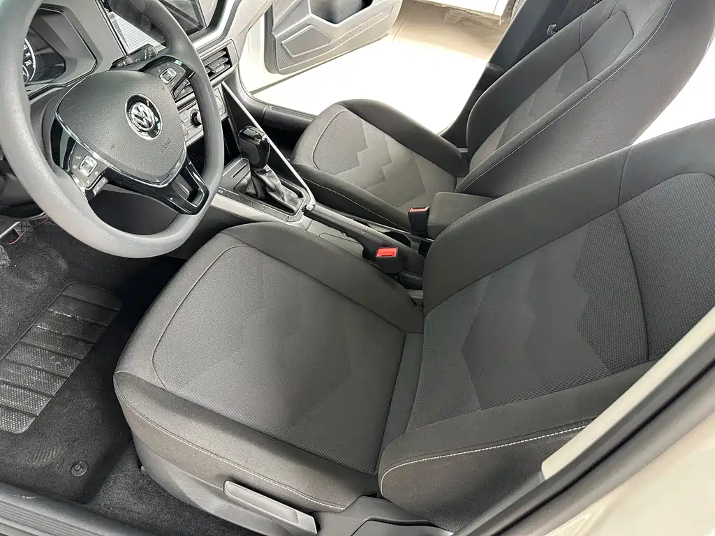 Volkswagen Polo 2019 Plus 1.5L Automatic Panorama Enjoy Edition
