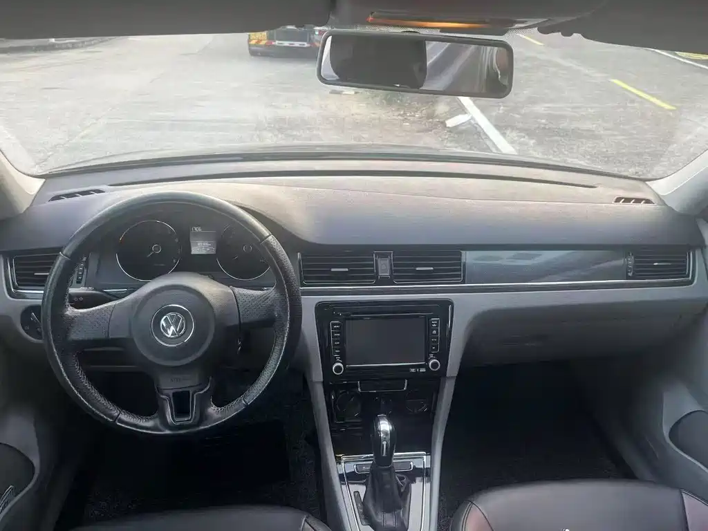 Volkswagen Bora 2013 1.6L Automatic Comfort Edition
