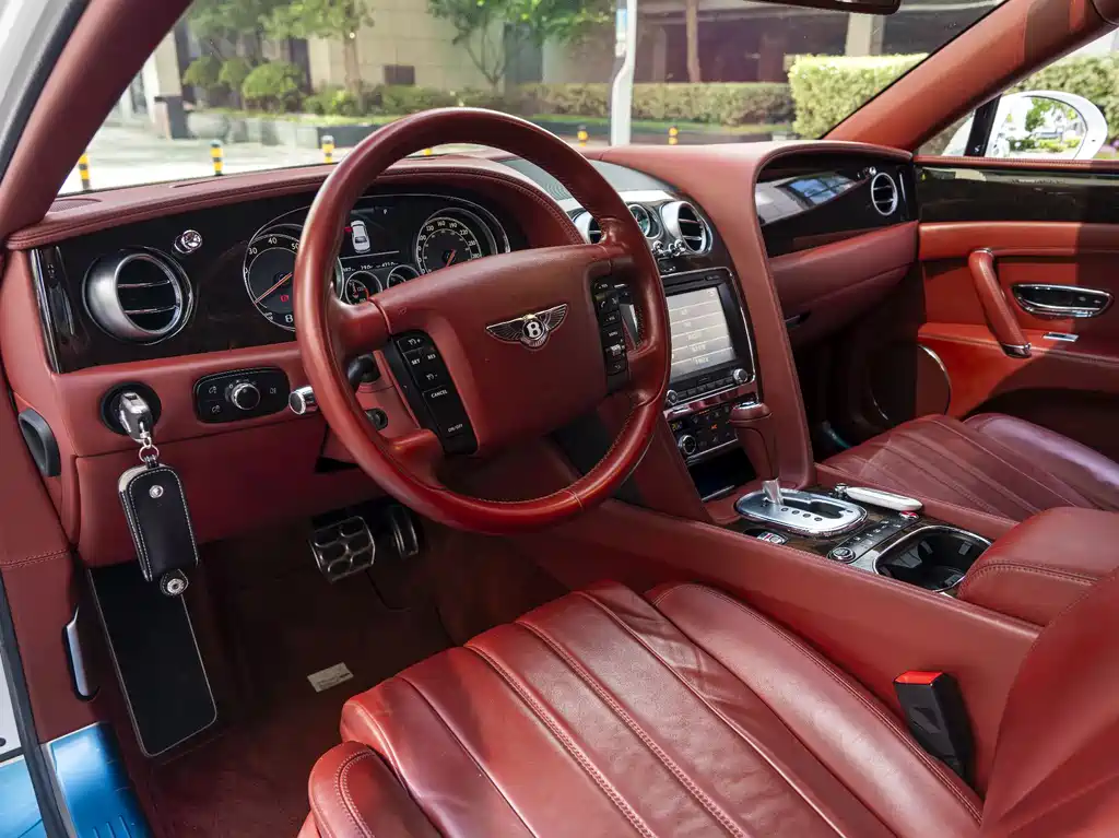 Bentley Flying Spur 2014 4.0T V8 Elegant Edition