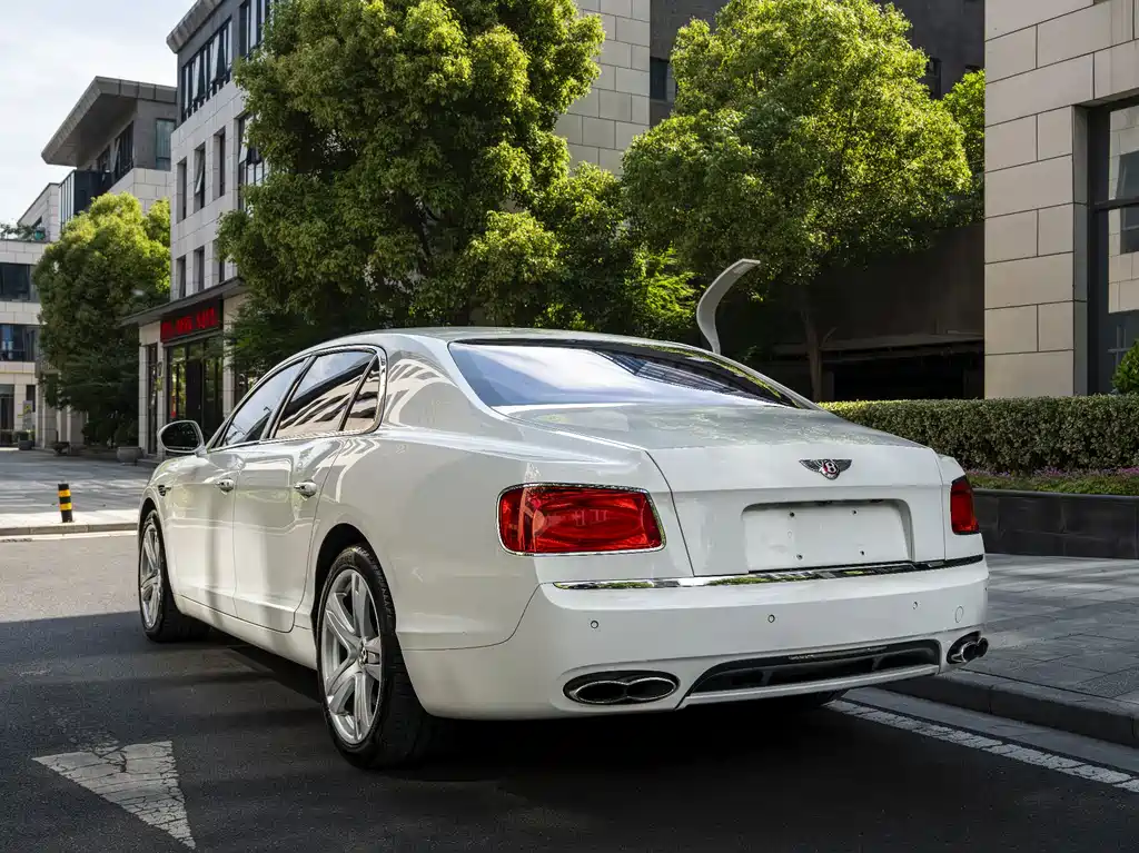 Bentley Flying Spur 2014 4.0T V8 Elegant Edition