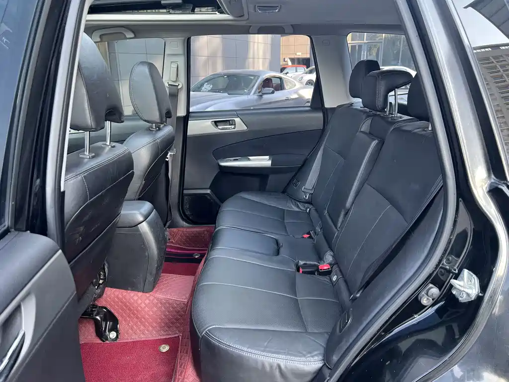 Forester 2010 2.5XT Luxury Navigation Edition