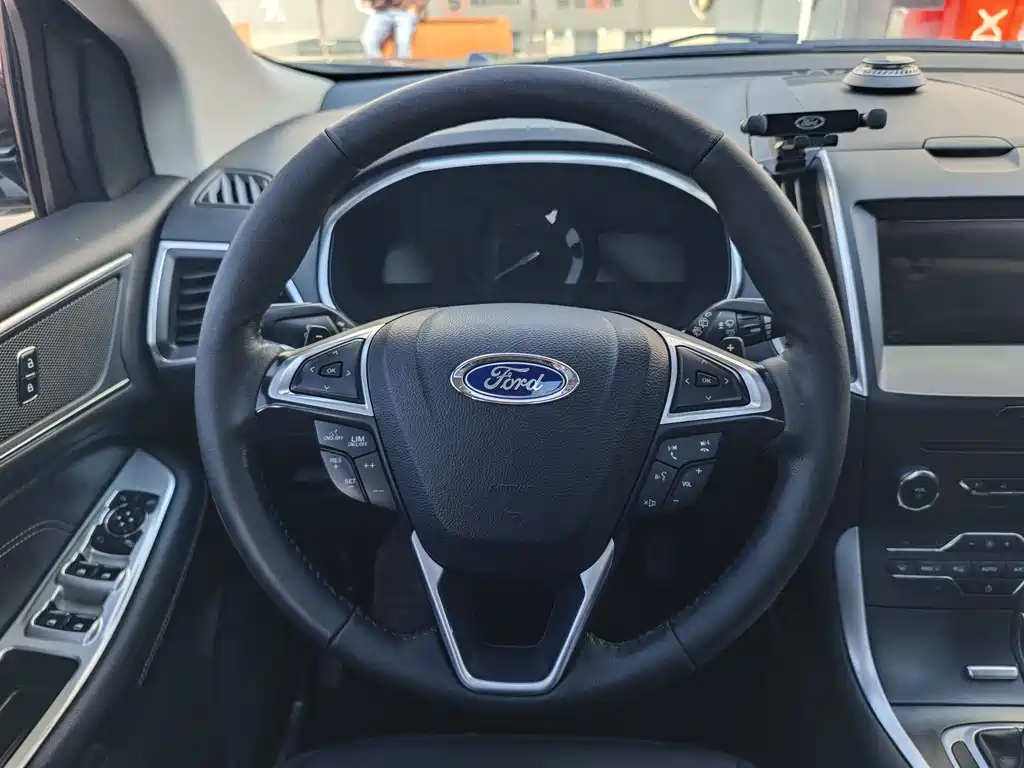 Ford Edge 2016 EcoBoost 245 FWD Hao Rui 7-Seater