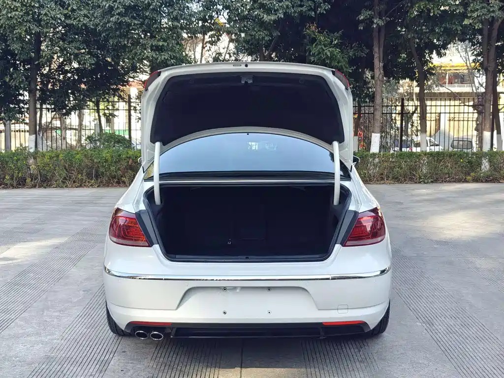 FAW-Volkswagen CC 2016 1.8TSI Luxury