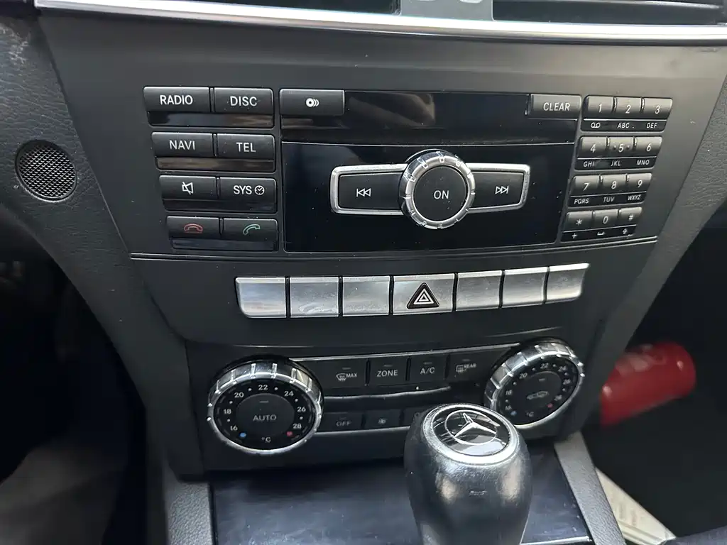 Mercedes-Benz C-Class 2013 C 180 Classic Grand Edition