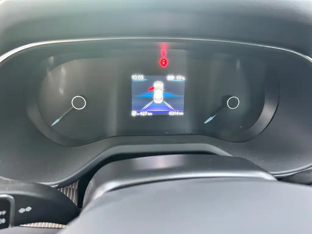 Hongqi E-QM5 2022 431km Charging Le Xiang Edition