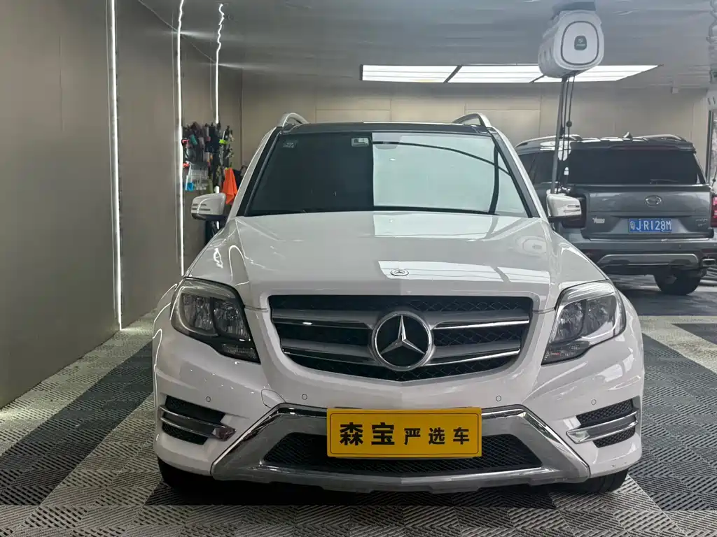 Mercedes-Benz GLK-Class 2015 GLK 260 4MATIC Dynamic Edition Ultimate Version