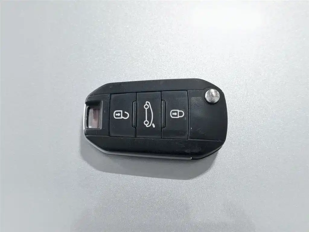 Citroën Elysée 2016 1.6L Manual Fashion